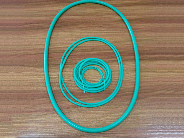 圆形实心密封条生产定...