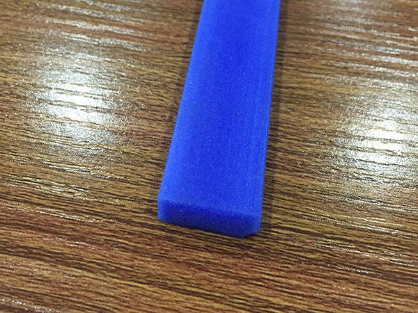 石排耐高温发泡硅胶批...