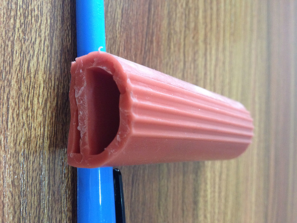 防静电硅胶密封条厂家