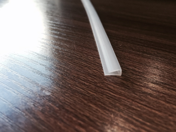防静电硅胶密封条供应...