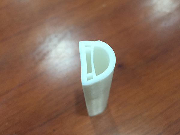 东莞异形密封条生产