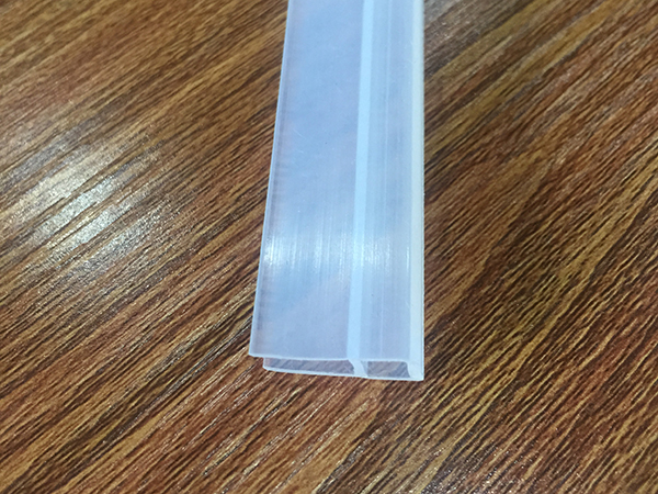 耐高温硅胶密封条供应...