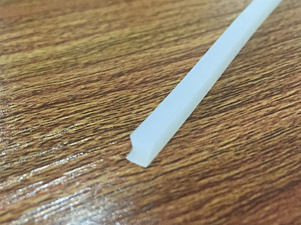 东莞食品级硅胶密封条...