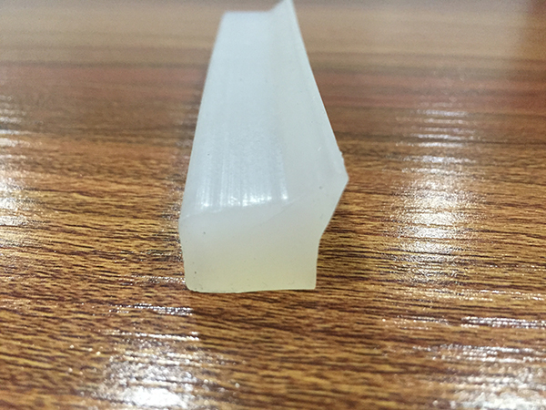 东莞食品级硅胶密封条...